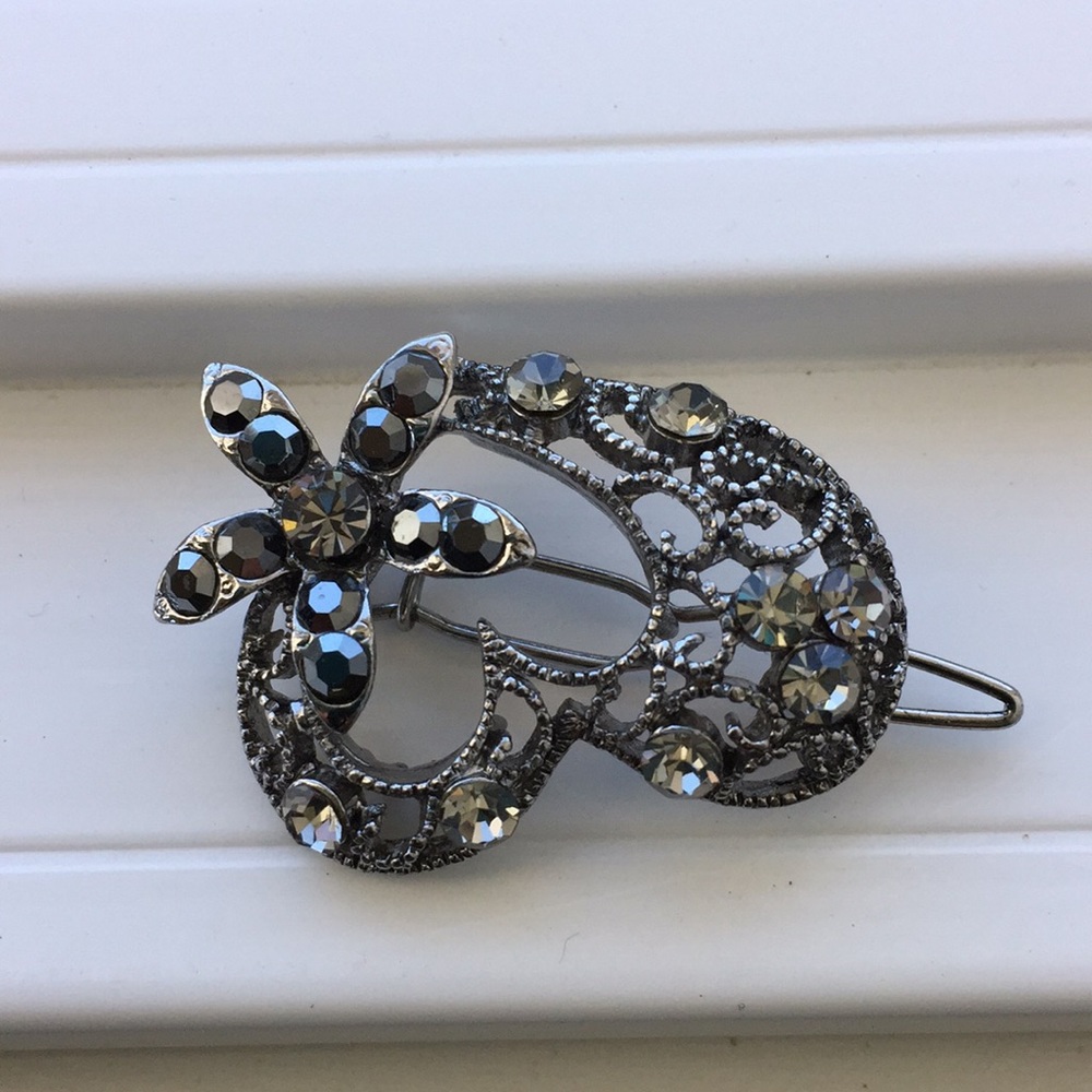 Decor for your dress or scarf